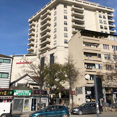 White Roof Apartments Pristina Kültér fotó